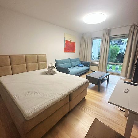 Appartamento Messe Flughafen Nah Mit Waschmaschine Düsseldorf Esterno foto
